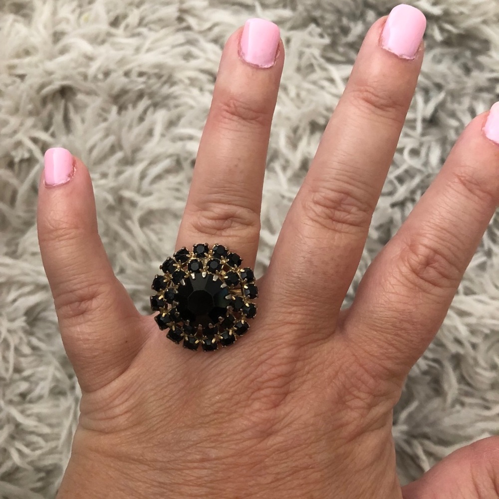 Flower shaped costume ring